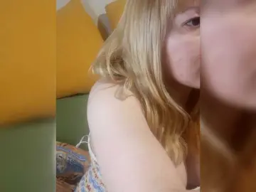 StefanyMellow3  live sex cam