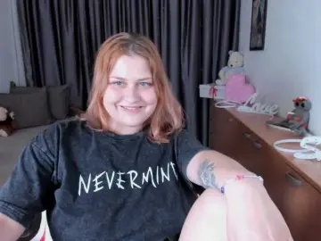 WhisperOfSiren  live sex cam