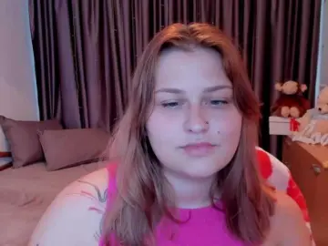 WhisperOfSiren  live sex cam