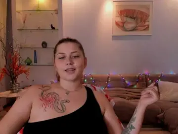 WhisperOfSiren  live sex cam