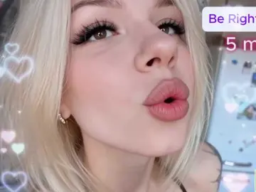 Isabelluck1  live sex cam