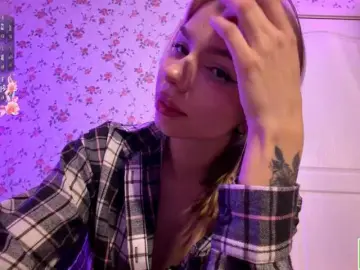 Isabelluck1  live sex cam