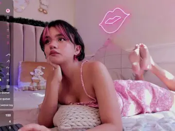 Lena-fox  live sex cam