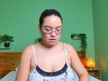 Penelopeberry  live sex cam