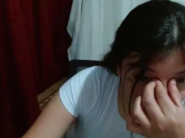 Saralo  live sex cam