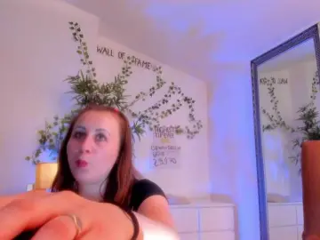 Aryanette  live sex cam