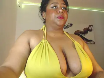 BiancaFollerach  live sex cam