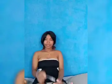 Candis69  live sex cam