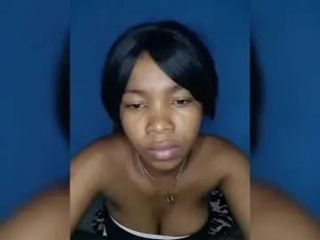 Candis69  live sex cam