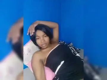 Candis69  live sex cam