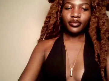 ChocolataPeach  live sex cam