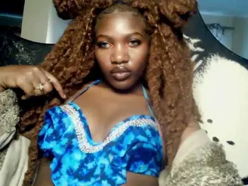 ChocolataPeach  live sex cam
