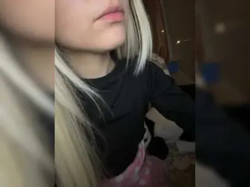 FoxyLina  live sex cam