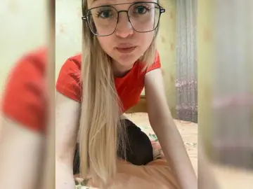 FoxyLina  live sex cam