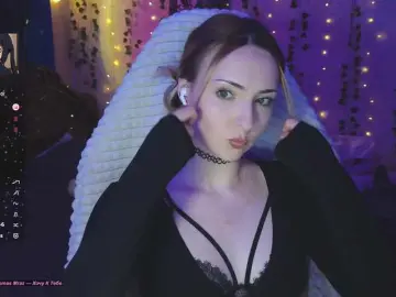 LollyGirlMoon  live sex cam