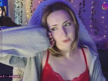 LollyGirlMoon  live sex cam