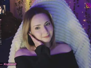 LollyGirlMoon  live sex cam