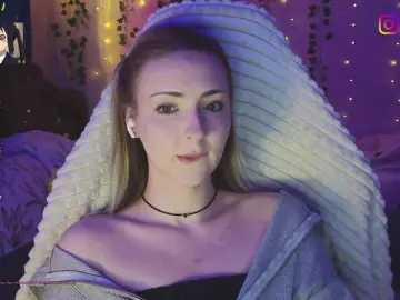 LollyGirlMoon  live sex cam