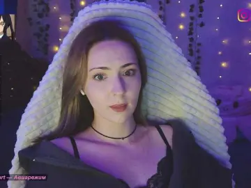 LollyGirlMoon  live sex cam