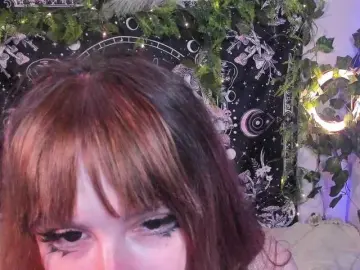 Sweeety-pie  live sex cam
