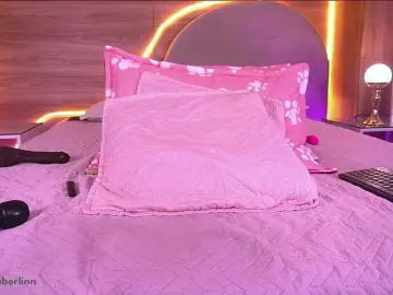 Sexy-danna  live sex cam