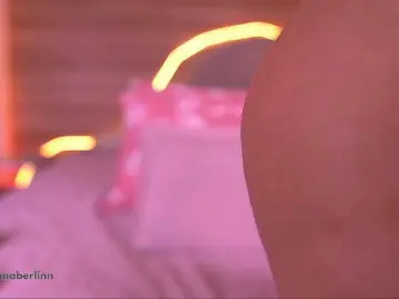 Sexy-danna  live sex cam