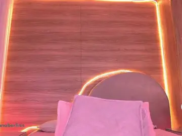 Sexy-danna  live sex cam