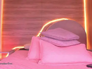 Sexy-danna  live sex cam