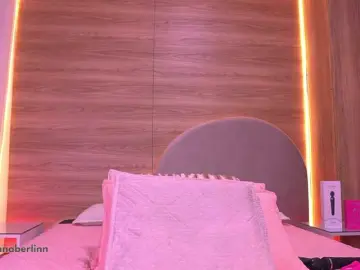 Sexy-danna  live sex cam