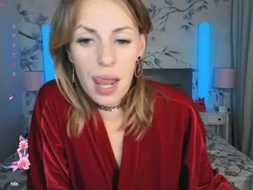 Bellacandyy  live sex cam