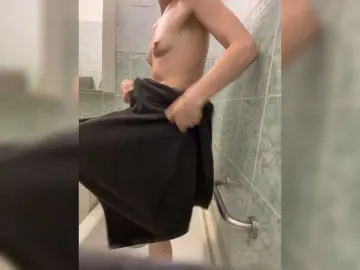 SecretShyGirl  live sex cam