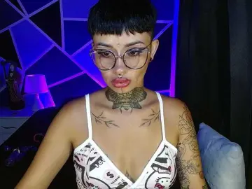 Sol-Baker  live sex cam
