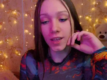 Fluffy-kitty-  live sex cam