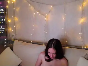Fluffy-kitty-  live sex cam