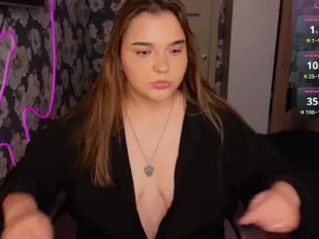 Iam-momiji  live sex cam