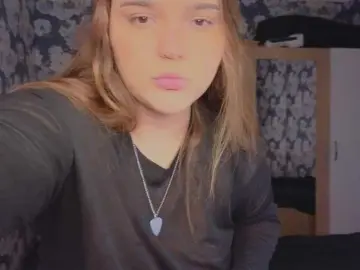 Iam-momiji  live sex cam