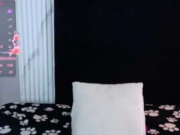 Rouxinferno  live sex cam
