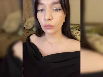 HEllMooRa  live sex cam