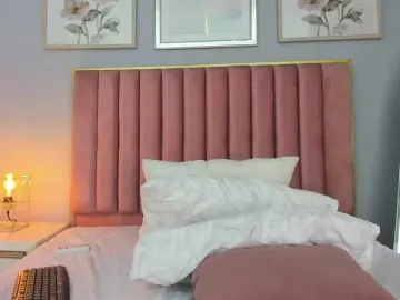 MarianaScott  live sex cam