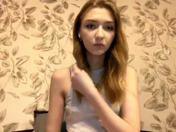 TyeshaDirksen  live sex cam