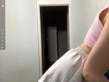 TyeshaDirksen  live sex cam