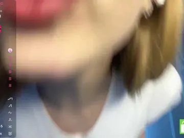 TyeshaDirksen  live sex cam