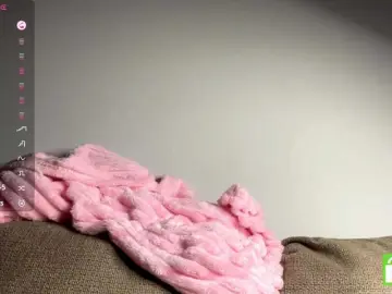 TyeshaDirksen  live sex cam