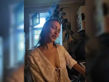 Betruetoyourheart  live sex cam