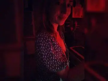 Betruetoyourheart  live sex cam