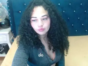 Sofiacowperx  live sex cam