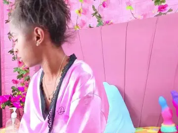 AngeyaPetite  live sex cam