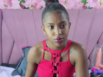 AngeyaPetite  live sex cam