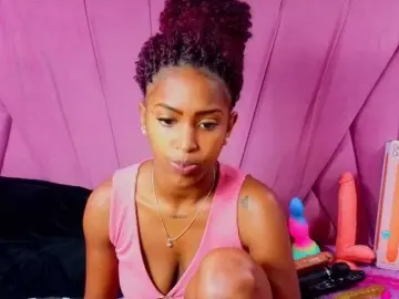 AngeyaPetite  live sex cam