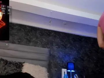 BeshaMoore  live sex cam